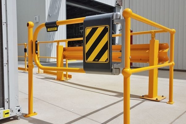 Ball Fence Swing Gate Application 4