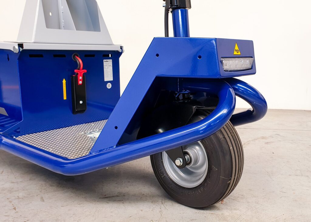 Battery electric vehicle JACKL (6)