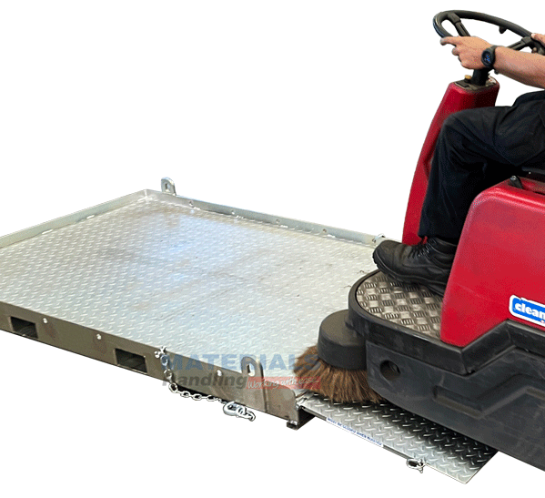 LHP1000 Lifting and Handling Platform loading