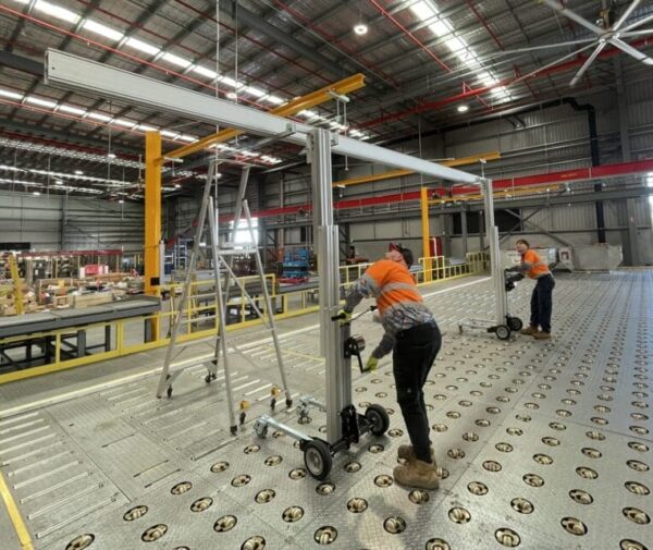 Material Lifters duct lift MBD182 StarTrack installation