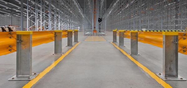 Single W Beam galvanised & powder coated