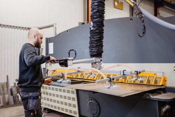 Vacuum Tube Lifter Vacuhand Pro sheet panel handling 4