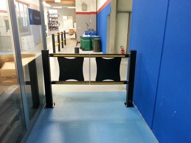 swing gate IMG 20140908 WA0008